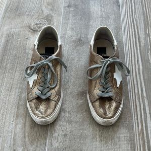Golden Goose women’s sneakers